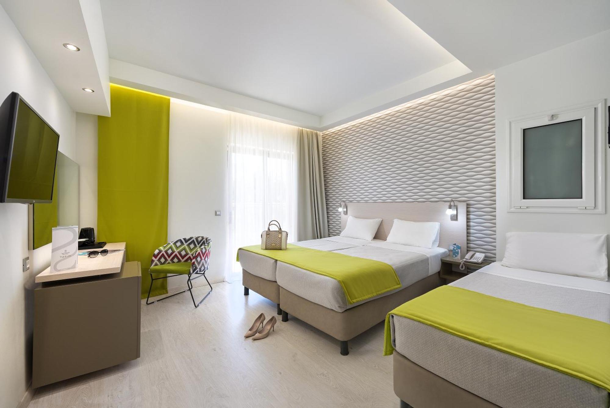 Triple Room,1273123501:JPEG